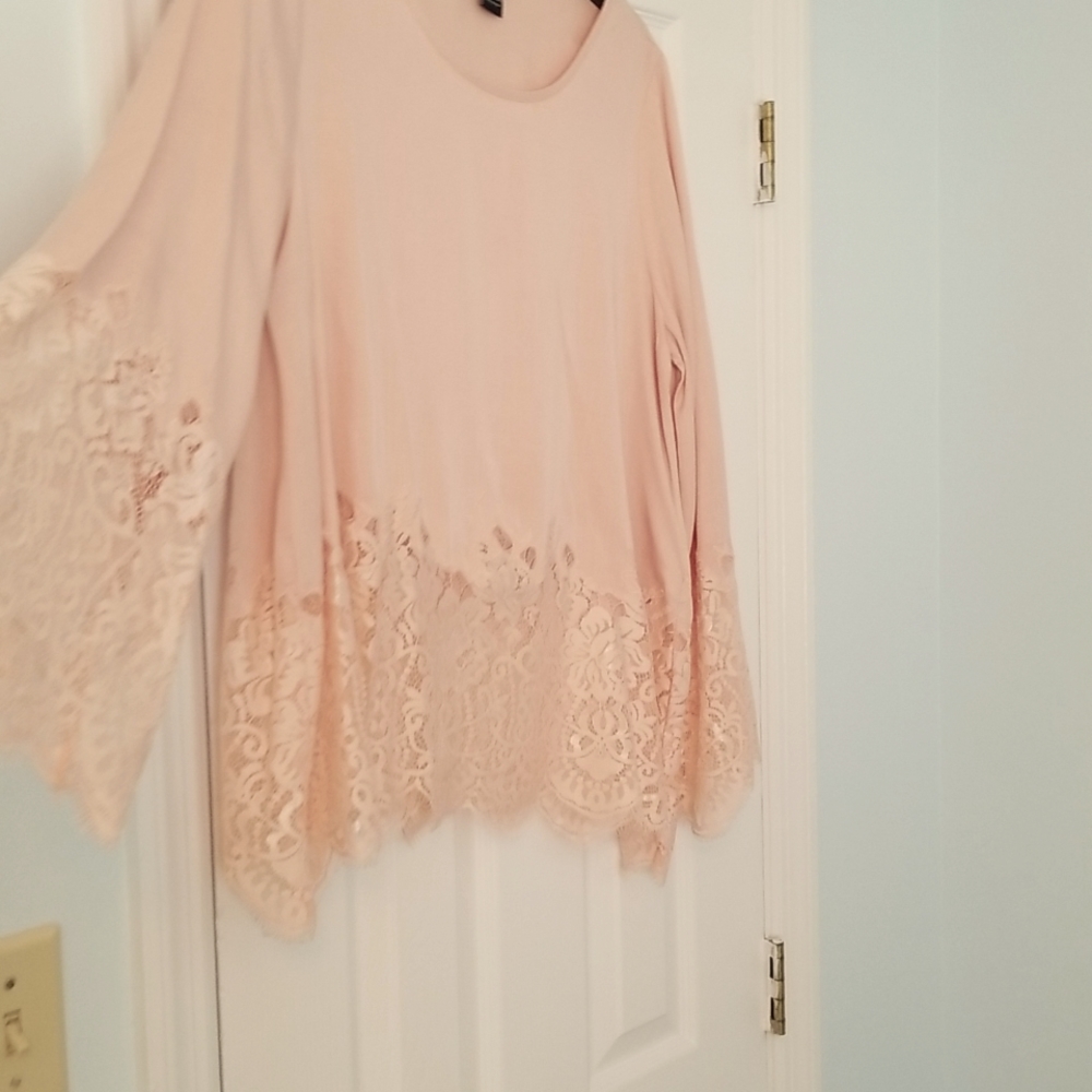 Karen Kane tunic